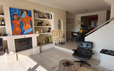 A beautiful bungalow located next to the Altea Golf Club.